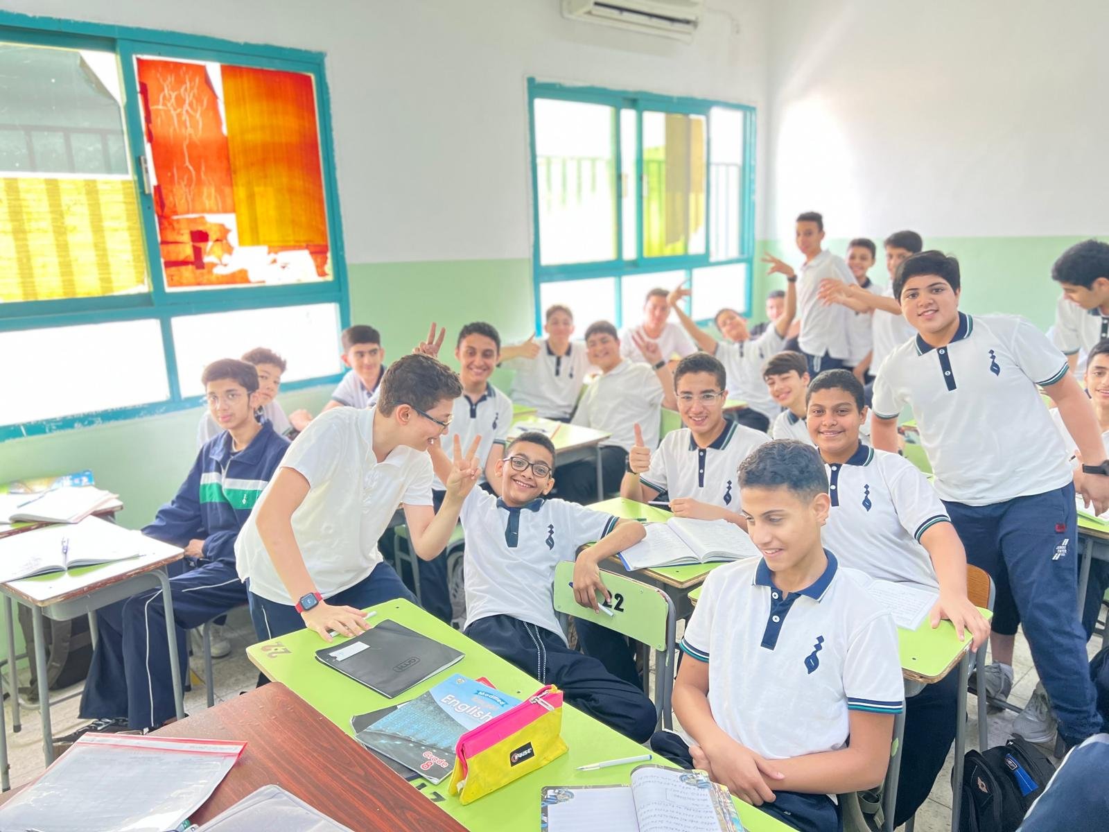 مدرس انجليزي الكويت: شريكك التعليمي الموثوق لبناء مستقبل لغوي متميز