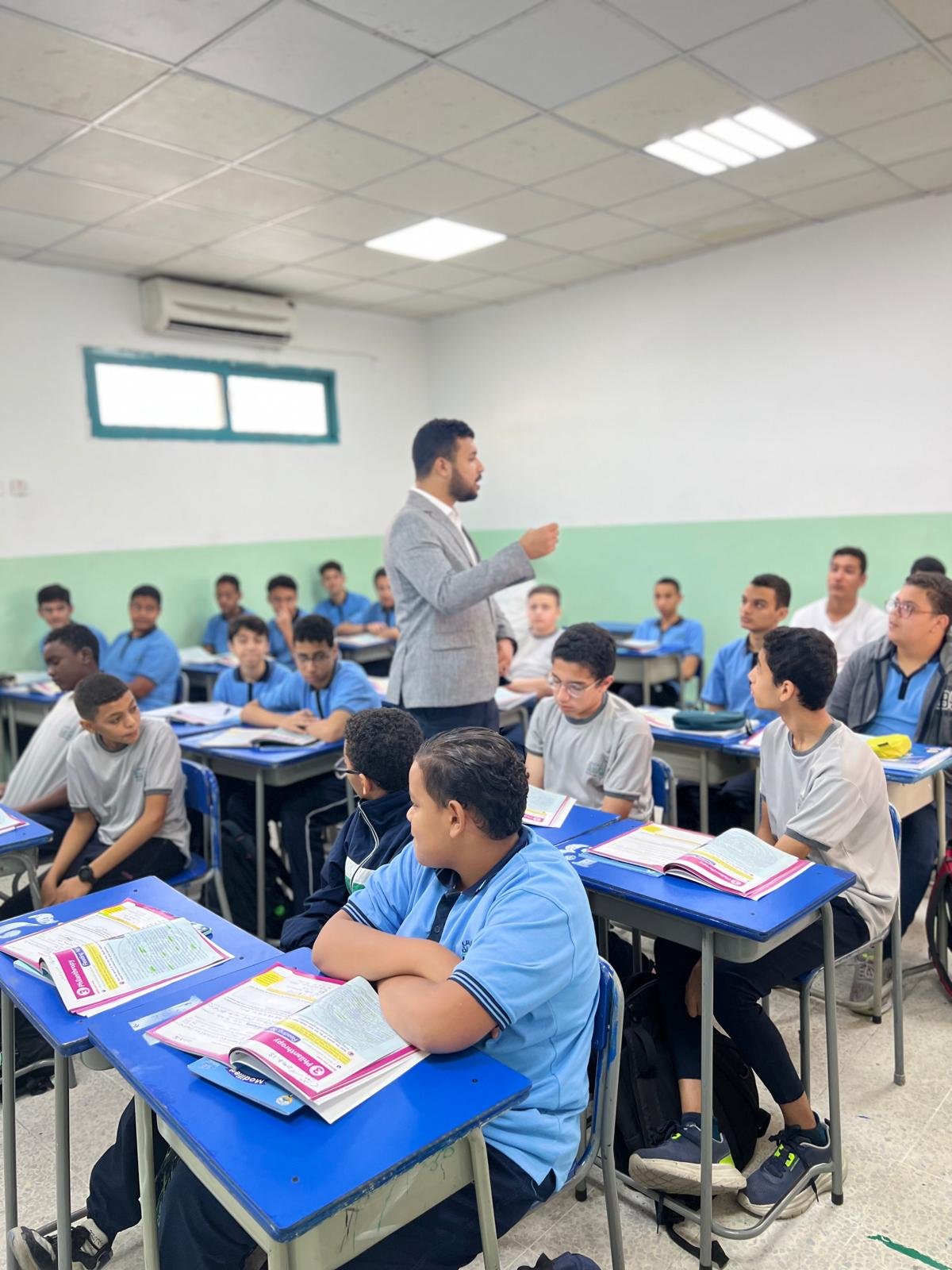 مدرس لغة إنجليزية الكويت